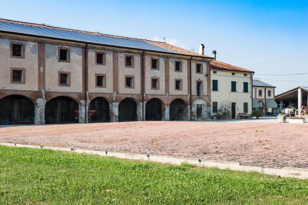 Agriturismo Lecolombare Nogarole Rocca Kültér fotó