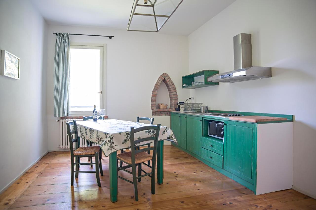 Agriturismo Lecolombare Nogarole Rocca Kültér fotó